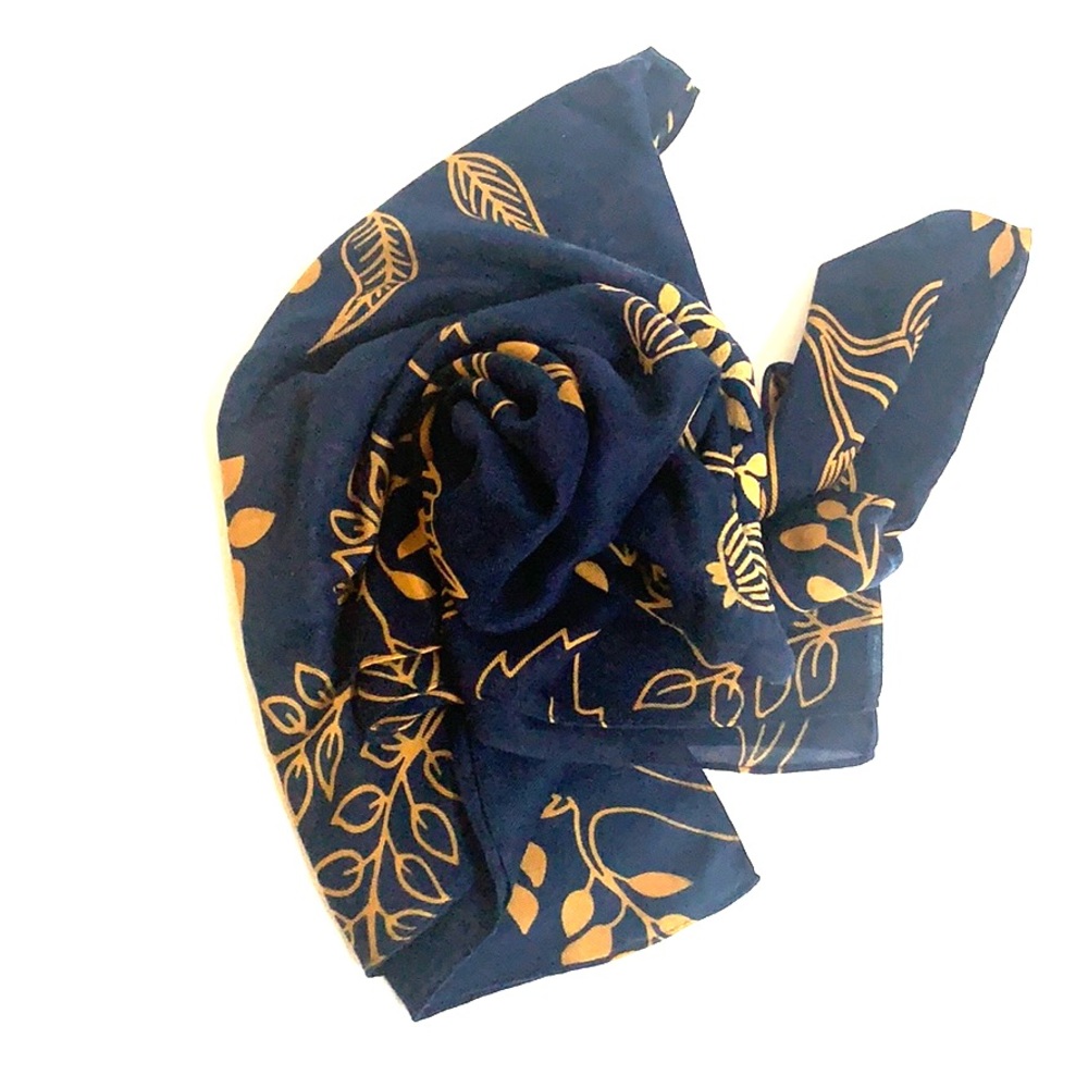 scarf